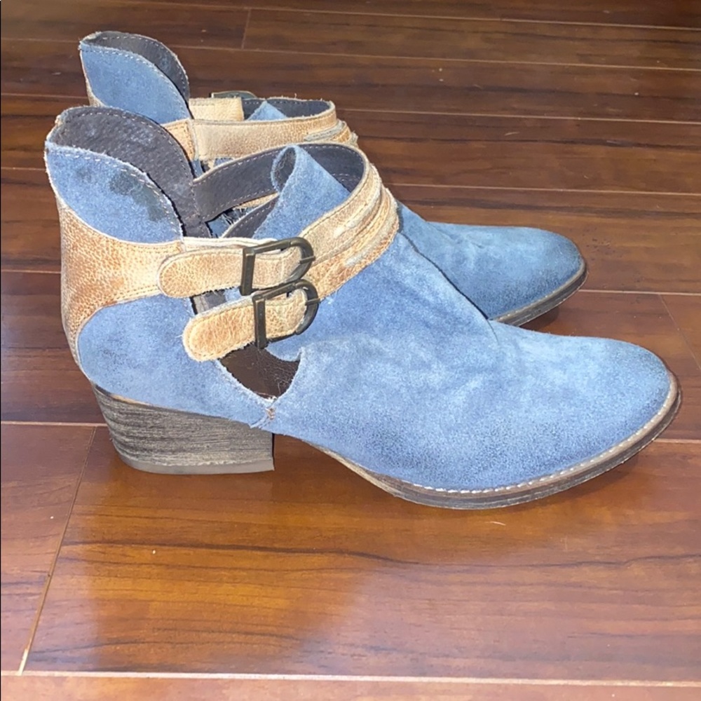 Blue leather ankle cut out booties